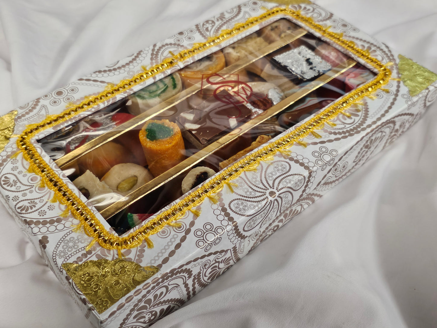 Surati Mix Sweets Bandini Gift Box 2lb