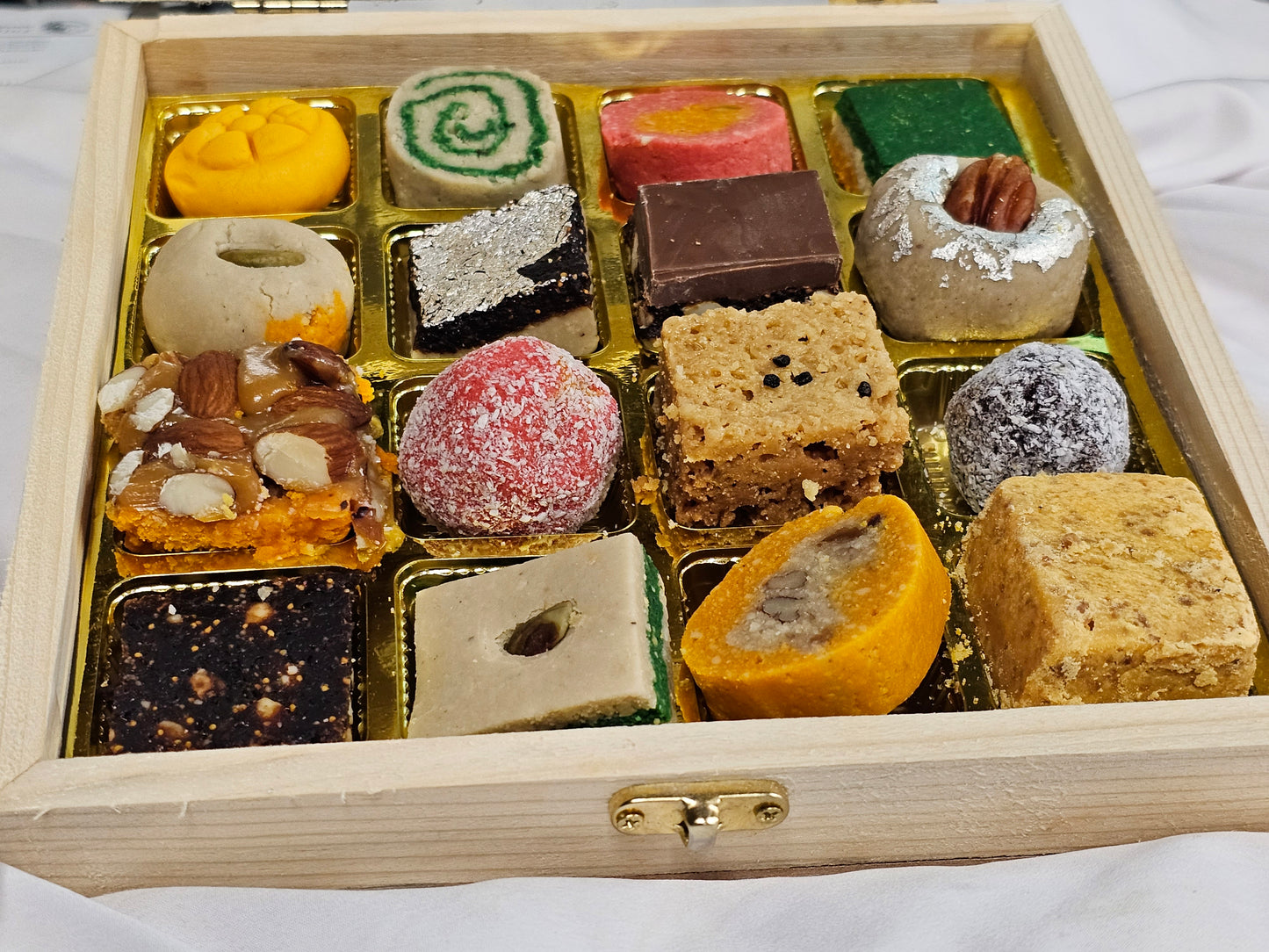 Surati Wood Box 16 Piece Mix Sweets
