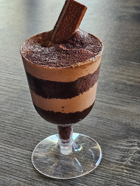Kit Kat Dessert Cup