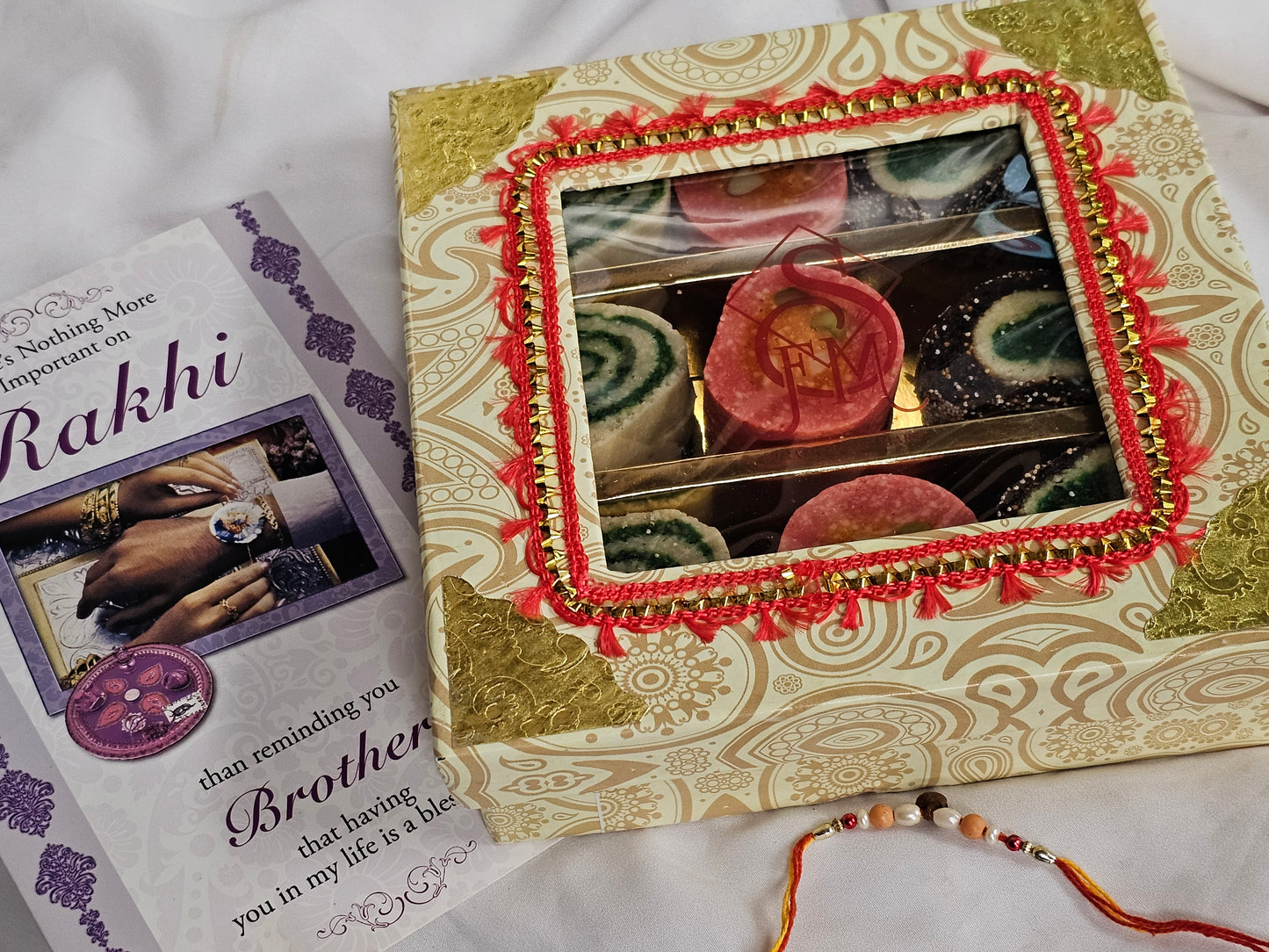 Rakhi 1lb Yellow Bandini Mix Rolls Gift Box