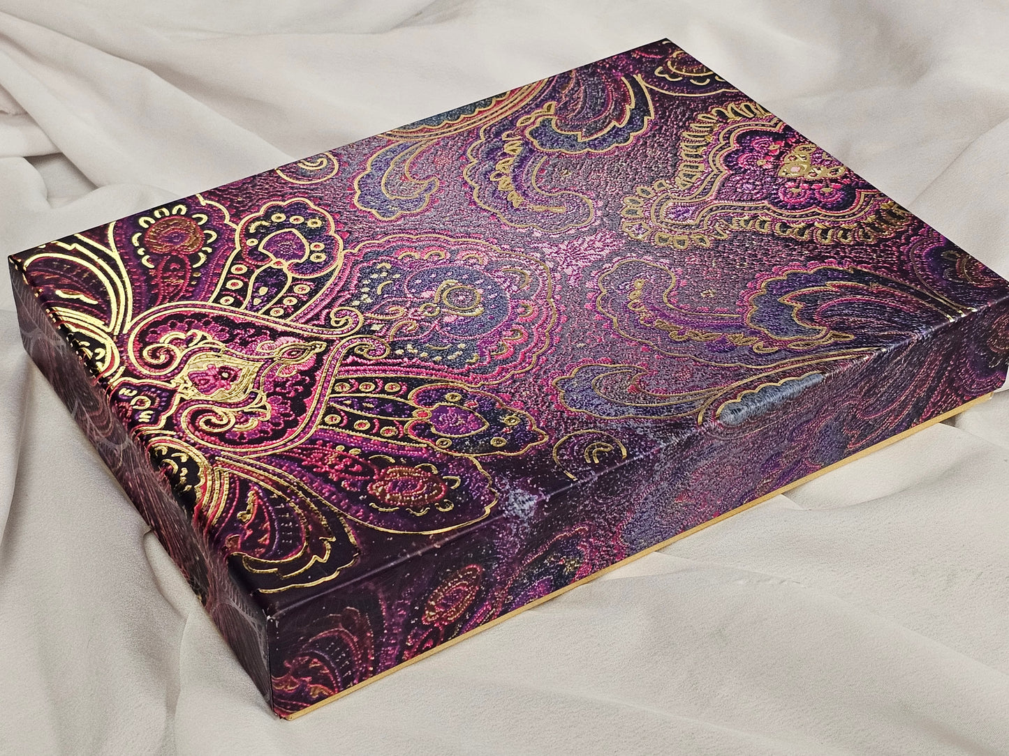 2LB Purple Paisley Mix Sweets Gift Box