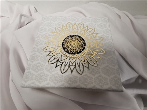 1/2lb White & Grey Gold Mix Sweets Gift Box