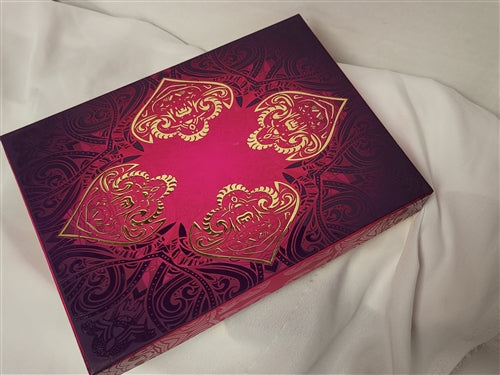 1lb Dark Pink & Gold Mix Sweets Gift Box