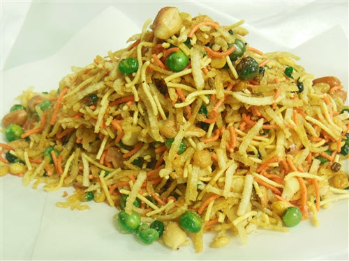 Diwali Special Red & White Flower Box Tower Gift Pack