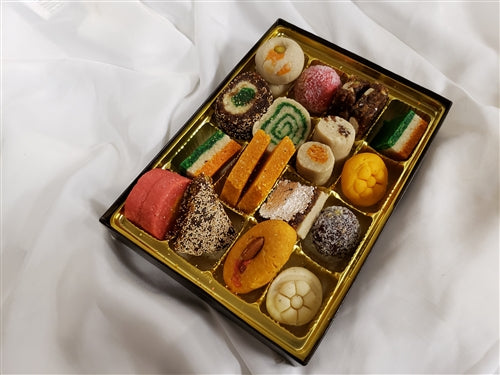 1lb Silver Mix Sweets Gift Box