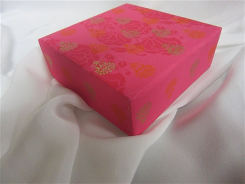 1/2LB Pink Mix Sweets Gift Box