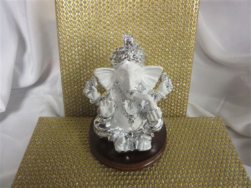 White & Silver Ganesh Murti