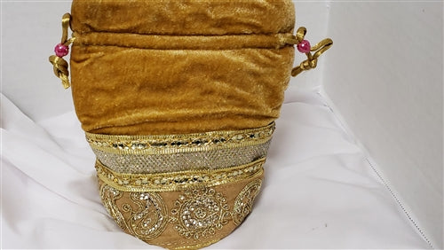 Gold Gift Pouch Half Pound Snack