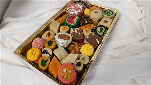 3lb Mix Sweets Diya Yellow Gift Box