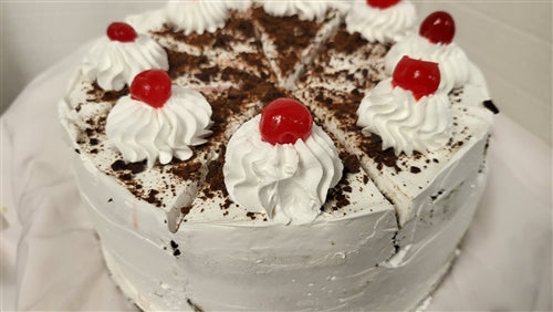 Black Forest Cake - Eggless