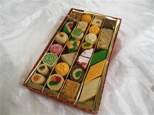 3lb Mix Sweets Bandini Gift Box