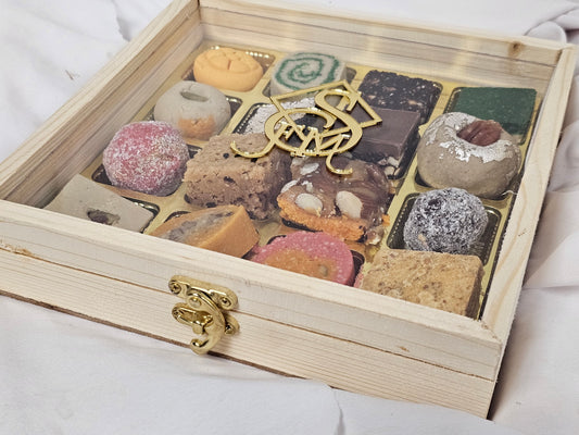 Surati Wood Box 16 Piece Mix Sweets