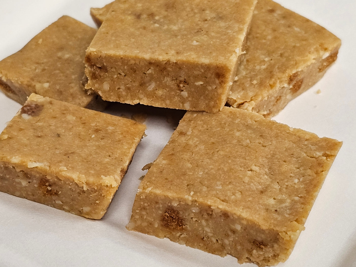 Biscoff Kaju Katri